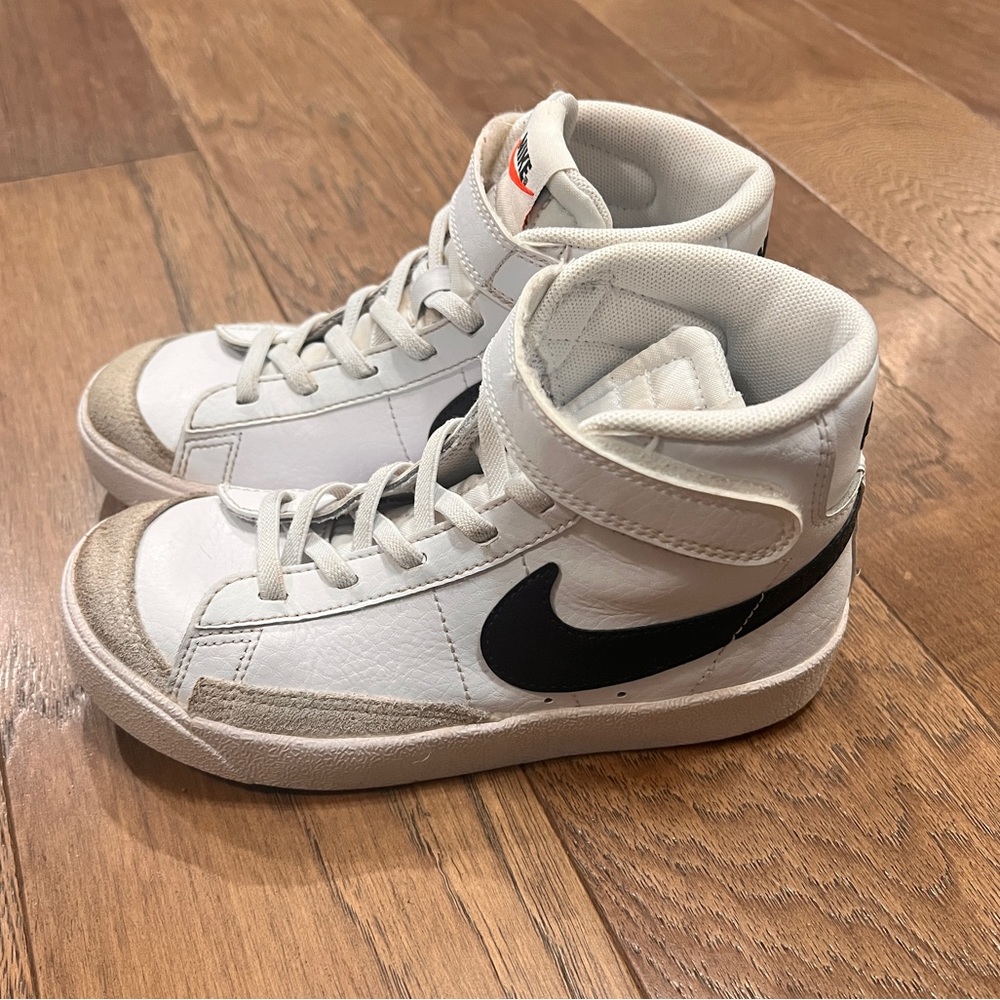 Nike Blazer Mid’77 Little Kid Sz 13c